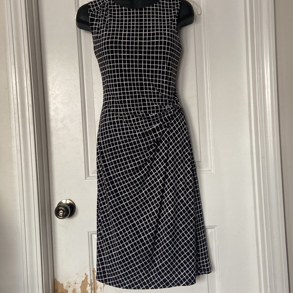 Nine West black with white printed squares draped on side midi dress - Picture 2 of 8